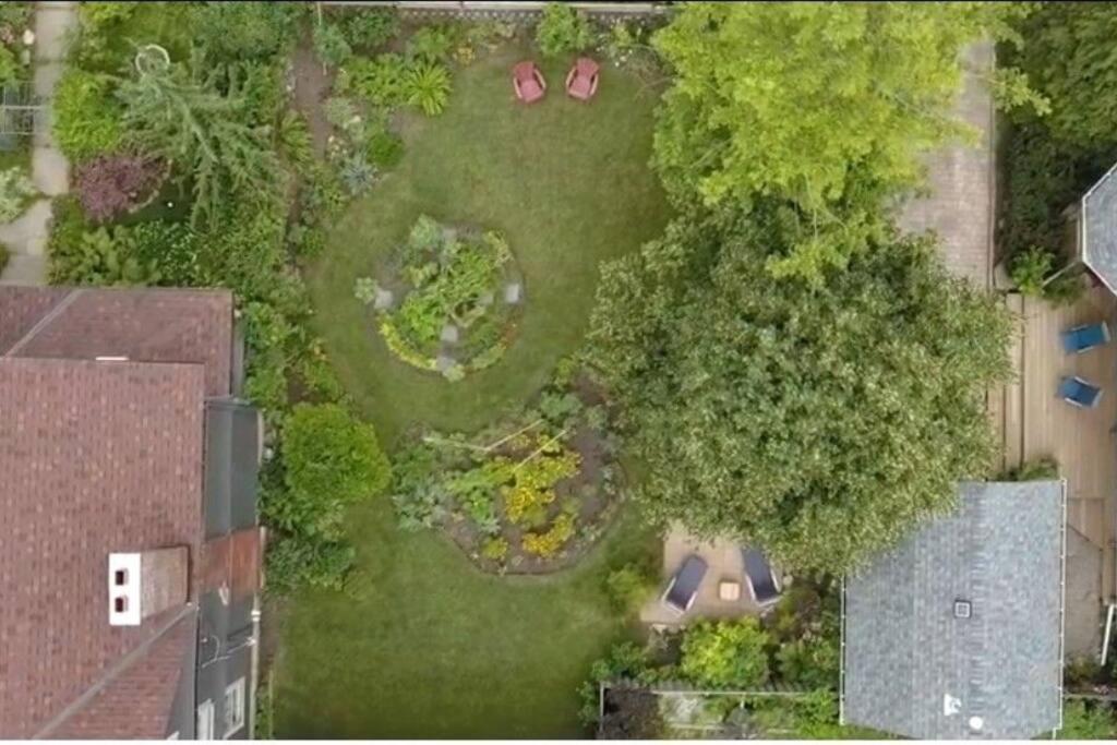 Garden 2 Storey House Niagara Falls Exterior foto